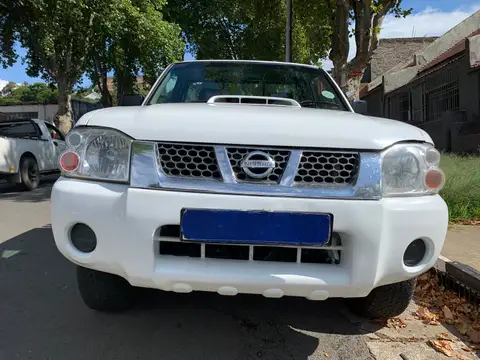 Nissan NP300 Hardbody 2.5 Tdi 