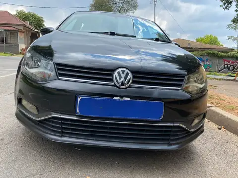 Volkswagen Polo 1.4 Comfortline with big scree