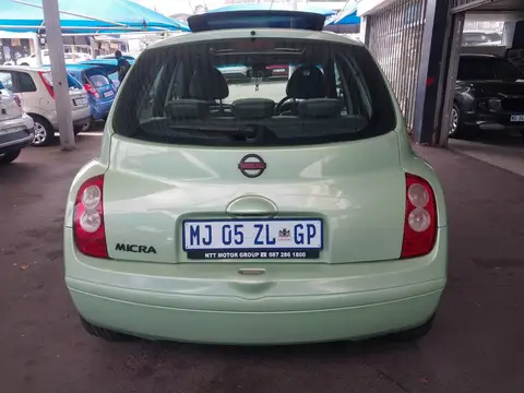 Nissan Micra Sunroof 