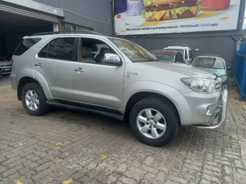 Toyota Fortuner 3.0 D4D Raider Automatic