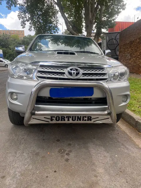 Toyota Fortuner 3.0 D4D 4x2 Automatic 