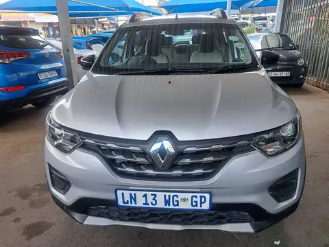 Renault Triber 7 seaters