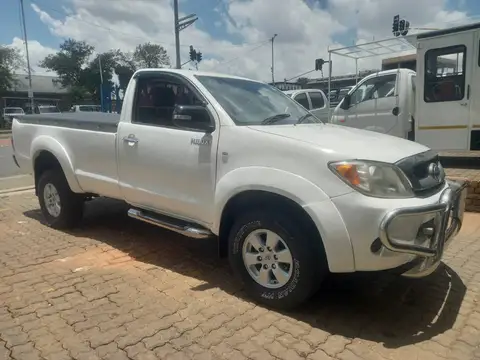 Toyota Hilux Single Cab VVTi S A/C 2.7
