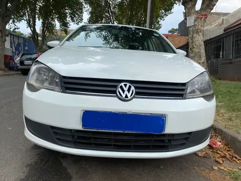 Volkswagen Polo Vivo 1.4 Trendline Sedan 